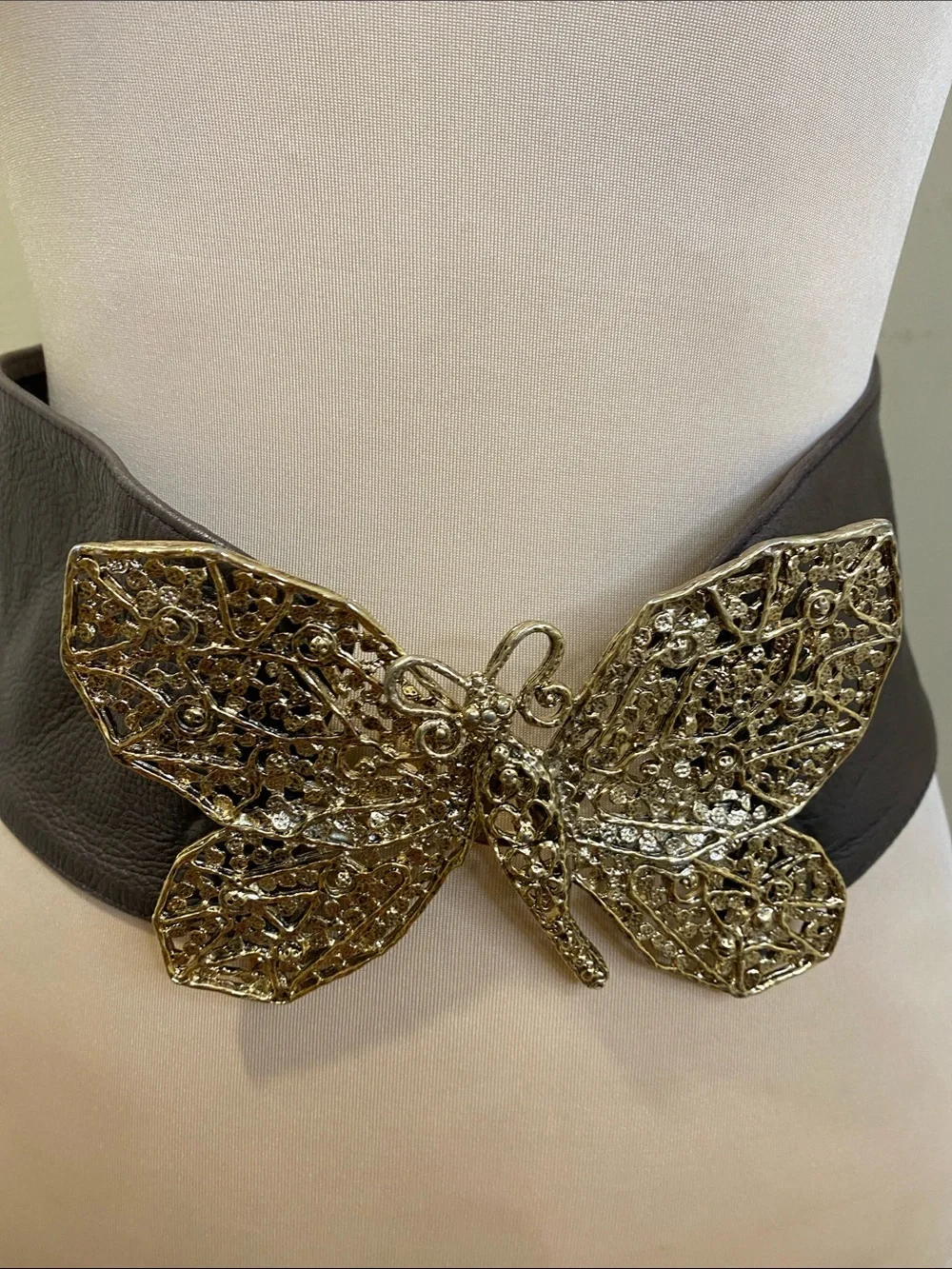 B-Low the Belt Wide Brown Leather Belt with Gold Butterfly Buckle Sz S